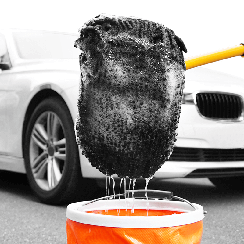 Autoreinigungsbürste mit Griff