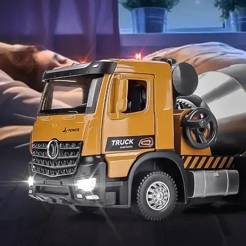 Automodell im Maßstab 1:50 mit Licht- und Soundeffekten - Interaktives Spielzeug für Kinder
