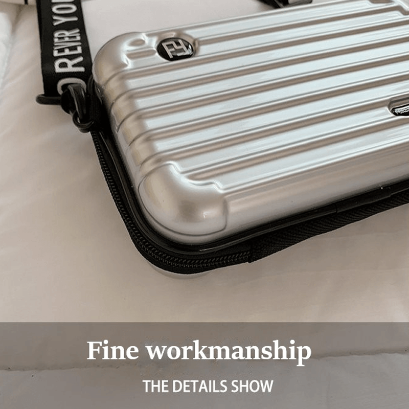 Von der Reisetasche inspirierte Crossbody-Tasche