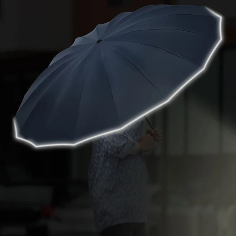 Faltbarer Regenschirm mit LED-Taschenlampe