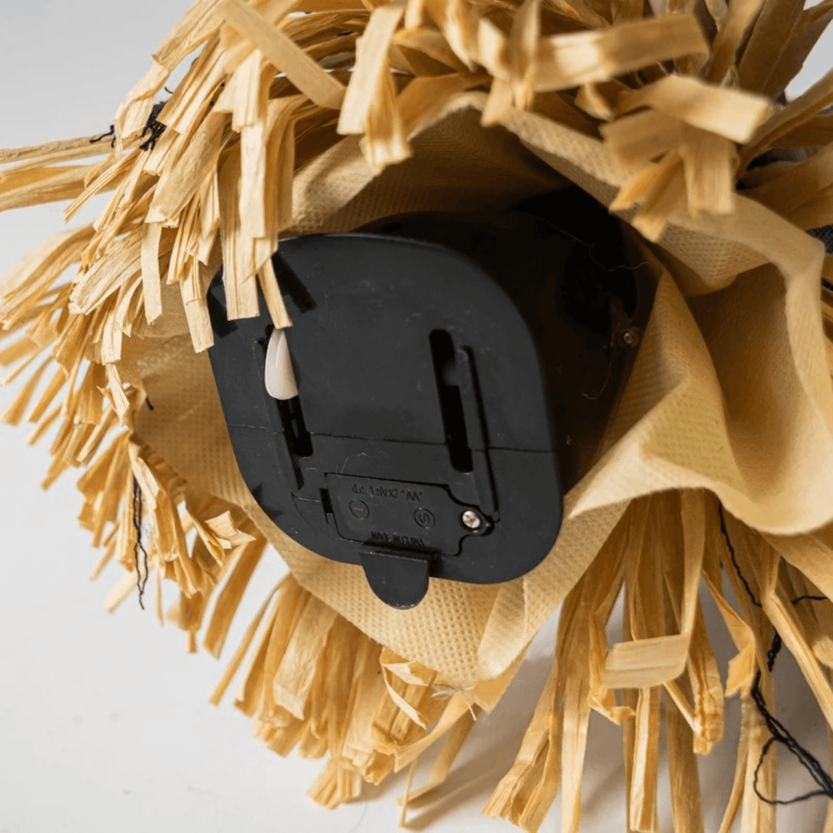 WitchGlide - Animierter Hexenbaum Halloween Dekoration mit Sound und LED Lichtern