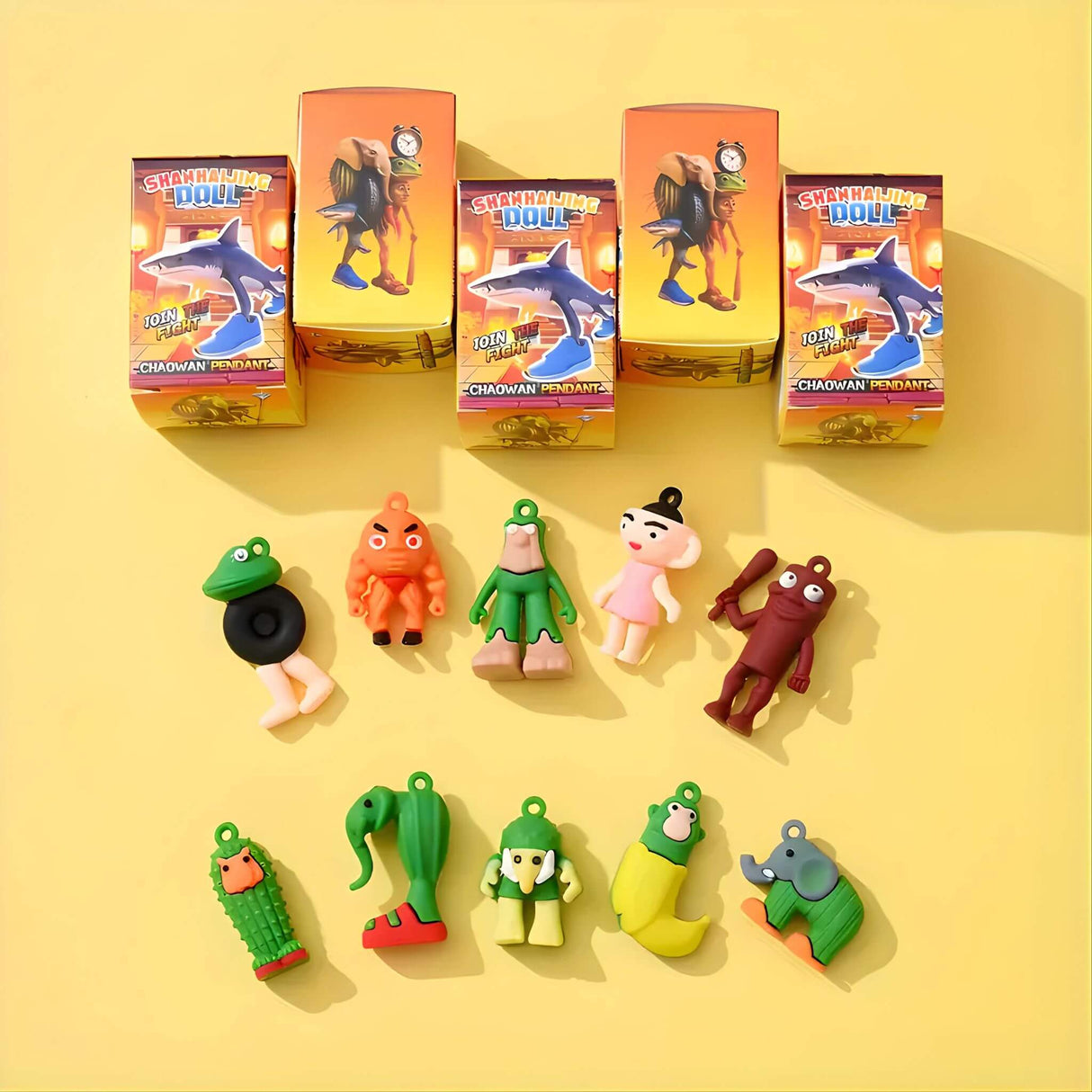 RotBox - 24 Italienische Mindrot Charaktere Schlüsselanhänger & Sammlerfiguren in Mystery Box