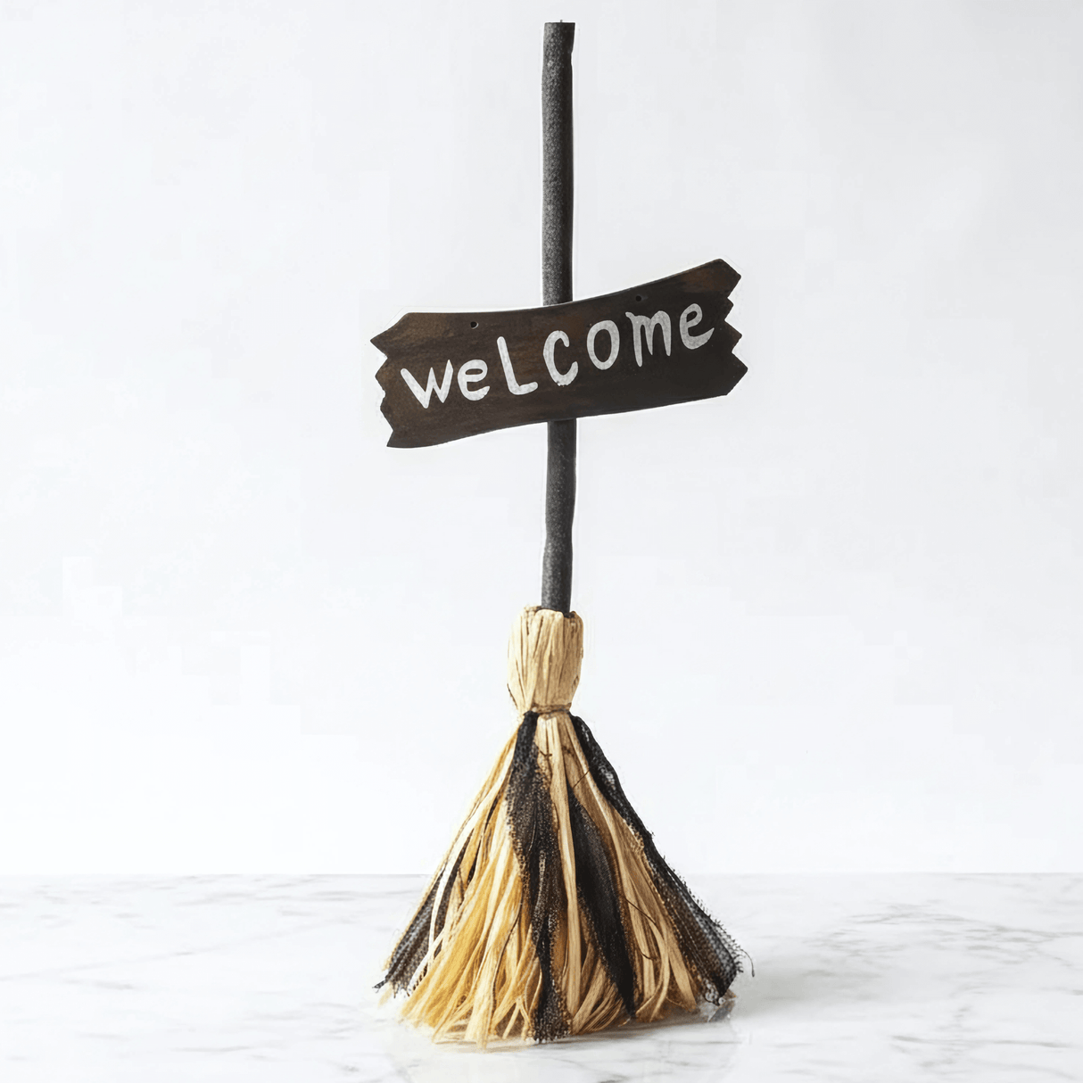 WitchGlide - Animierter Hexenbaum Halloween Dekoration mit Sound und LED Lichtern