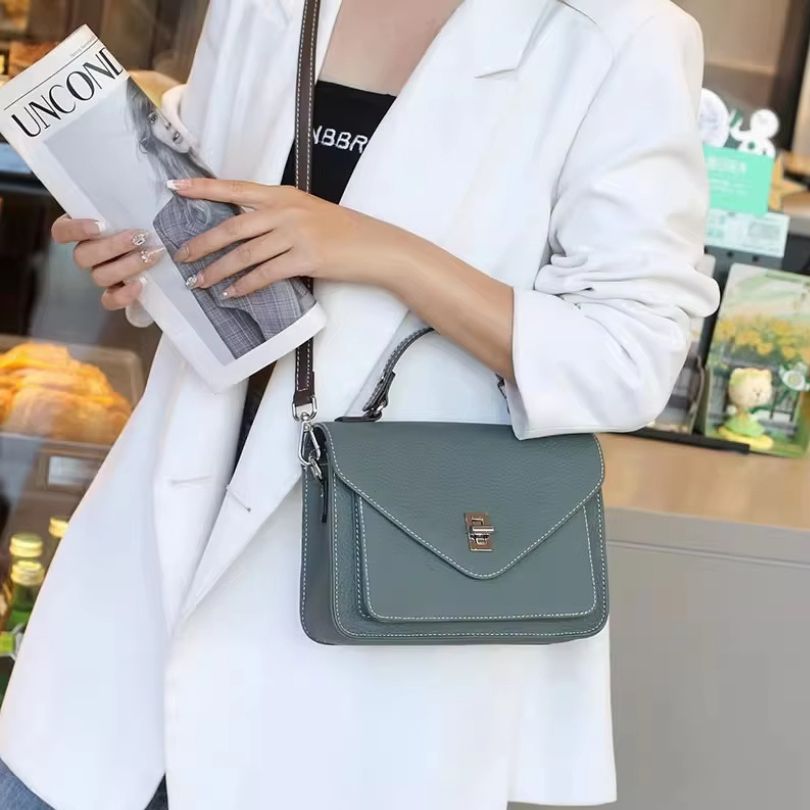 Amoria - Elegante Crossbody-Tasche aus Leder für Frauen