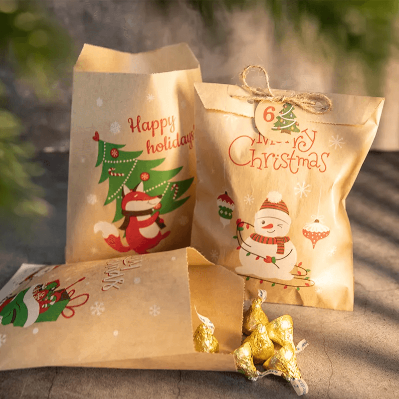 12pcs Merry Christmas Kraft Papiertüten - fertige Weihnachtsgeschenk-Taschen 13x18cm