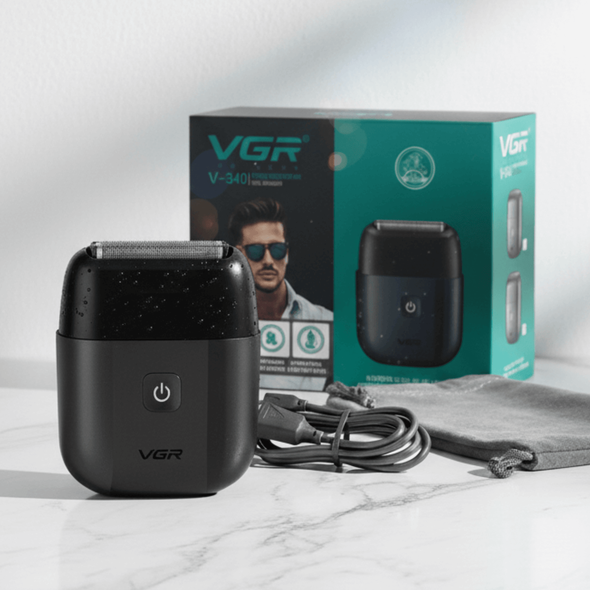 TrimAxis - Elektrischer Rasierer mit drei Klingen für Männer, IPX7 wasserfestes Design & Schnelles Aufladen über USB Typ-C