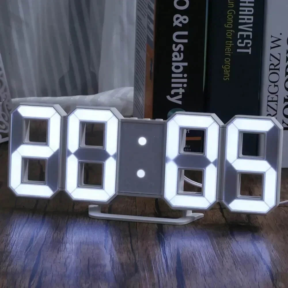BrightChrono - 3D Digital LED Wanduhr & Tischuhr | Stilvolle Zeitanzeige für Zuhause & Büro