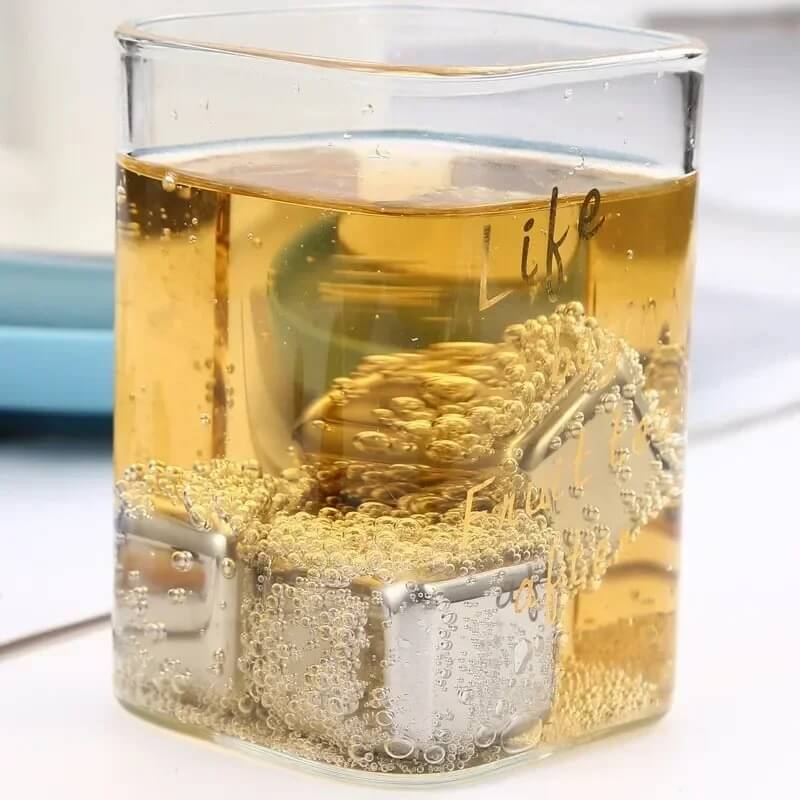 FrostGleam - Edelstahl Eiswürfel Set | Wiederverwendbare Eiswürfel für Whiskey, Wein & Cocktails - Stilvoll, kühl & Keine Verdünnung