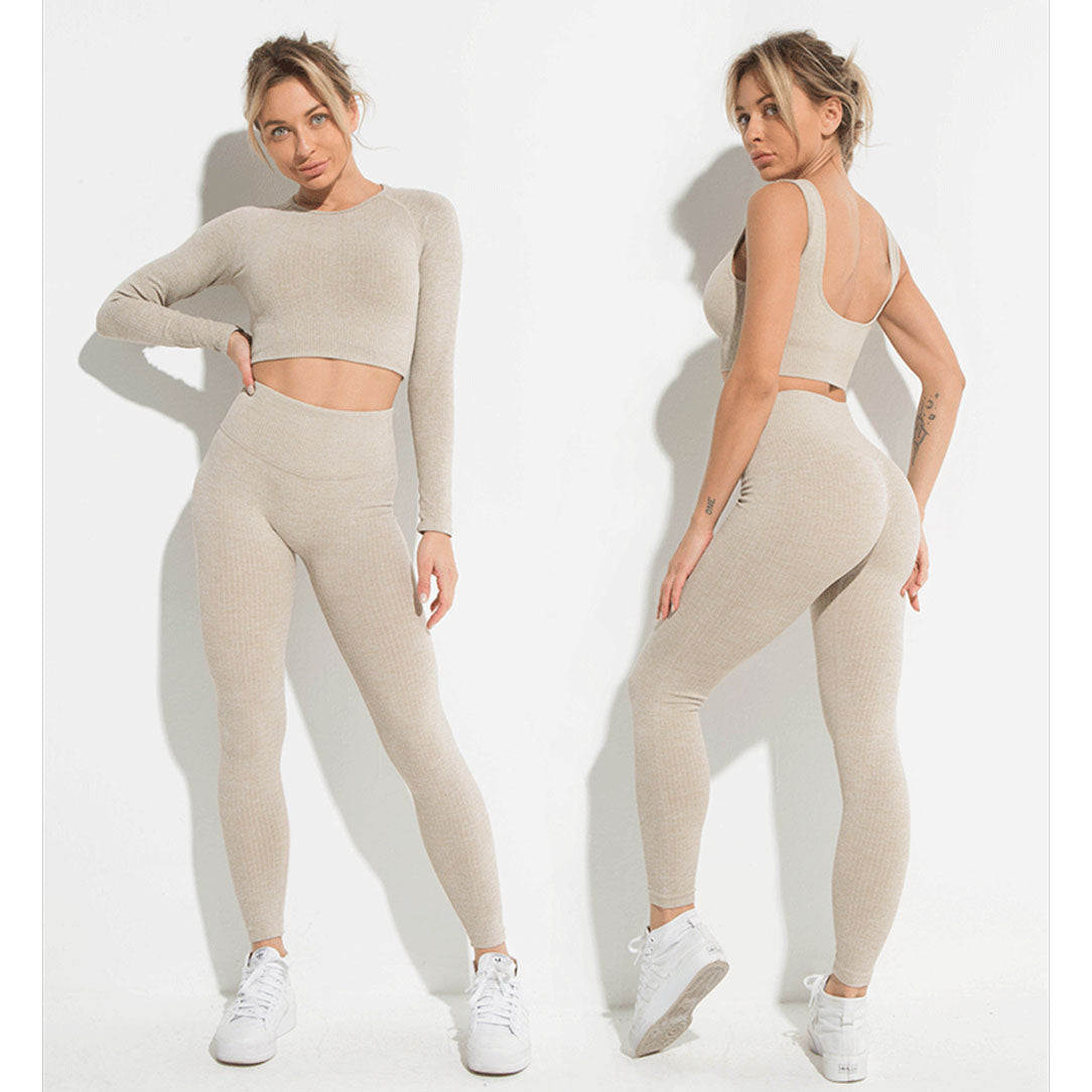 Trainingsset mit optionalem Oberteil Frauen