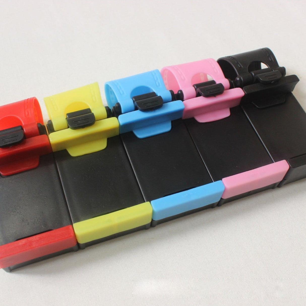 Universal-Handyhalter für das Lenkrad