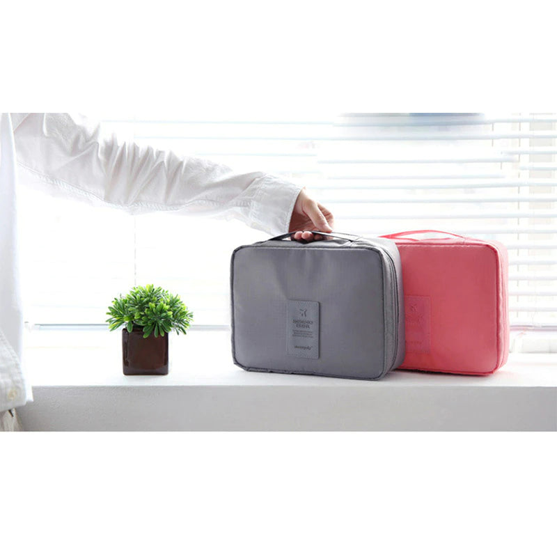 Geräumige Mehrzwecktasche mit mehreren Fächern