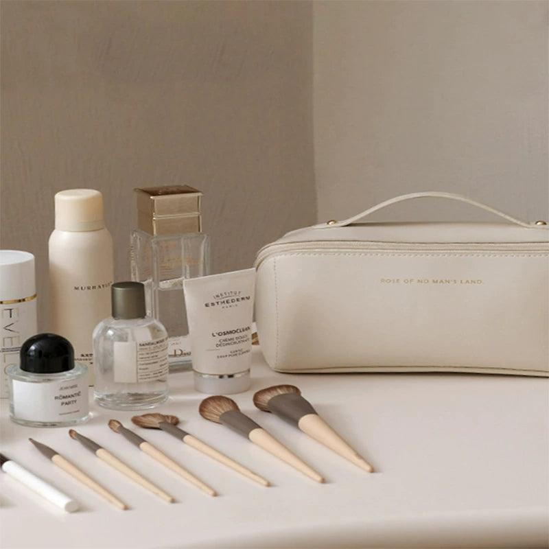 Geräumige Luxury Necessary Makeup Tasche