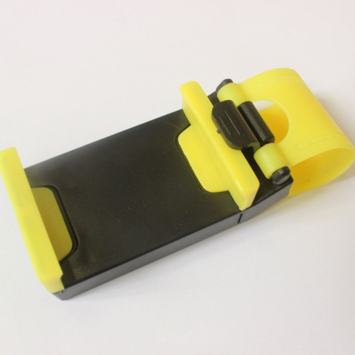 Universal-Handyhalter für das Lenkrad