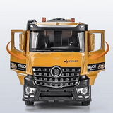 Automodell im Maßstab 1:50 mit Licht- und Soundeffekten - Interaktives Spielzeug für Kinder