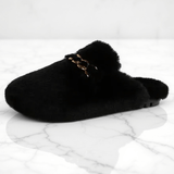 TeddyFinesse - Elegante Kunstfell-Slipper mit Goldkette & Plüschkomfort für drinnen und leicht draußen
