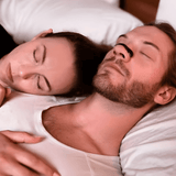 AirNite – Anti-Schnarch-Set in Schwarz oder Weiß mit Nasenclip und Atemtabletten für eine bessere Nasenatmung