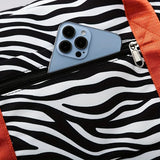 SafariStyle - Reisetasche mit Tiermotiven | Vielseitige Umhängetasche für Workouts und Wochenendausflüge